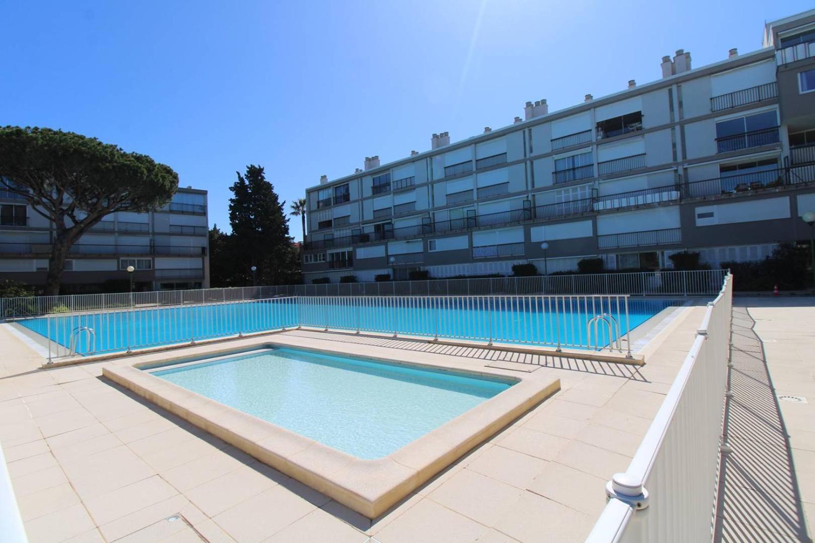 Apartamento Tropcoq - Au Coeur De St-tropez - Pour 2 Personnes