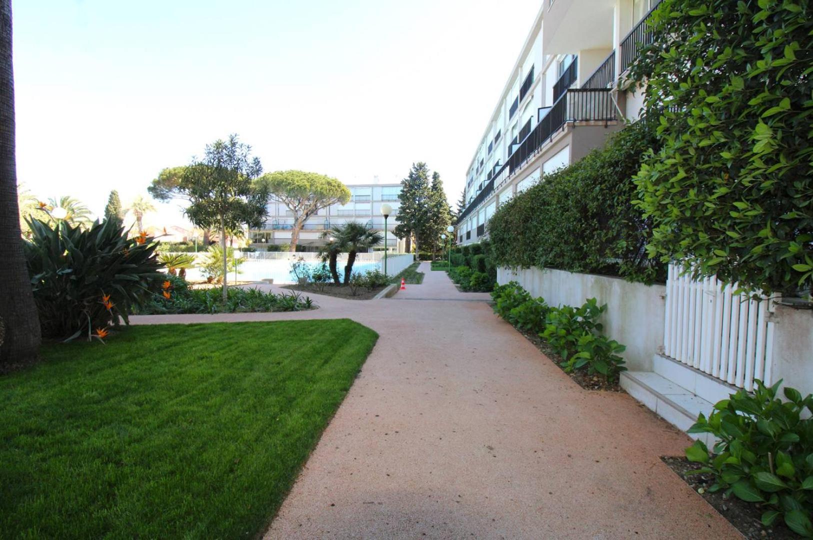 Apartamento Tropcoq - Au Coeur De St-tropez - Pour 2 Personnes Saint-Tropez
